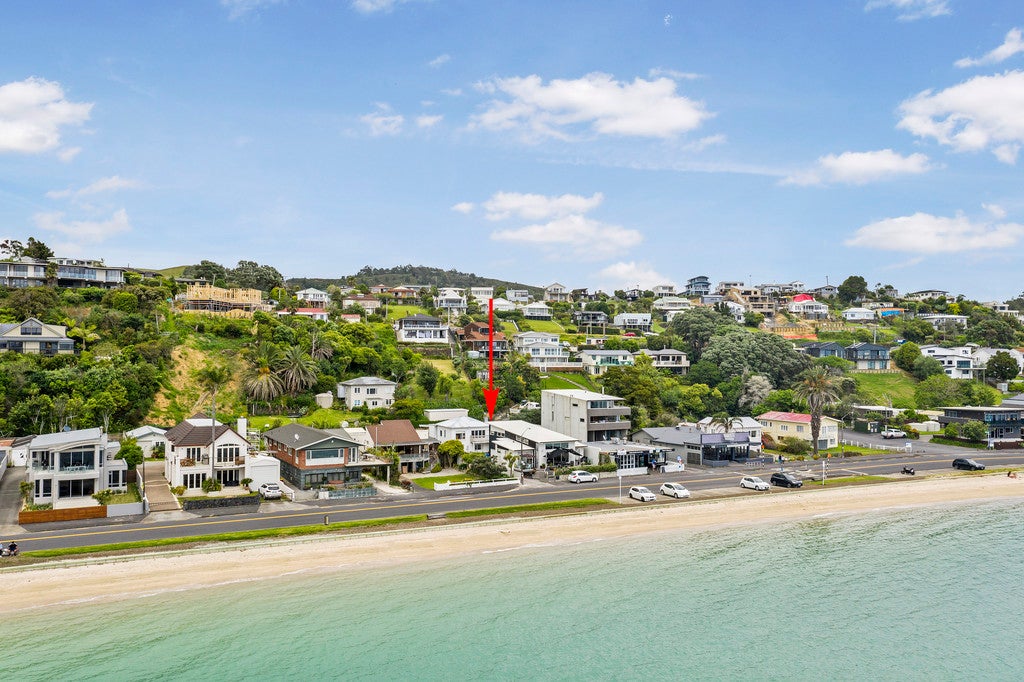 10 Colson Lane, Maraetai, Auckland - Carousel 1