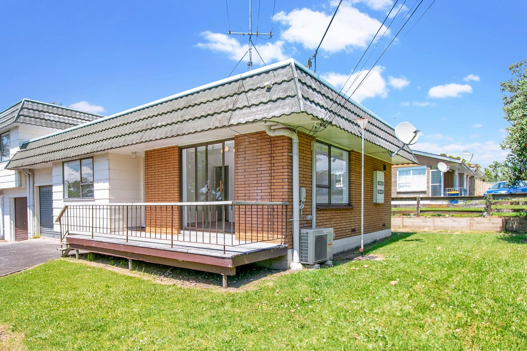 1/31 Nikau Street, New Lynn, Auckland - Carousel 2