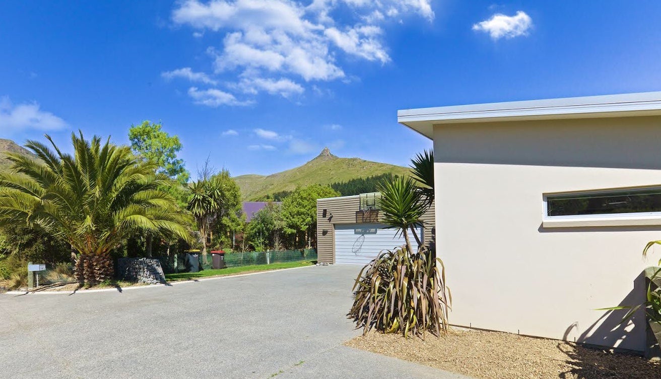 3 Highlight Lane, Heathcote Valley, Christchurch - Carousel 20