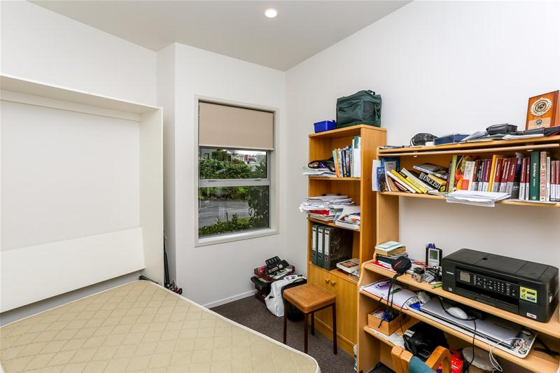 18 Adam Lile Drive, Highlands Park, New Plymouth - Carousel 20