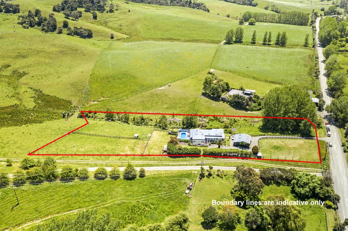 270 Inland Road, Helensville, Helensville - Carousel 1