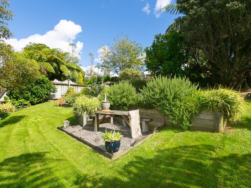 614 Barrett Road, Hurworth, New Plymouth - Carousel 26