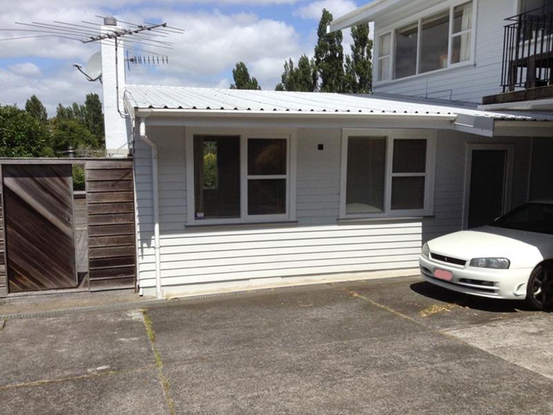 19B Chatfield Place, Remuera, Auckland - Carousel 1