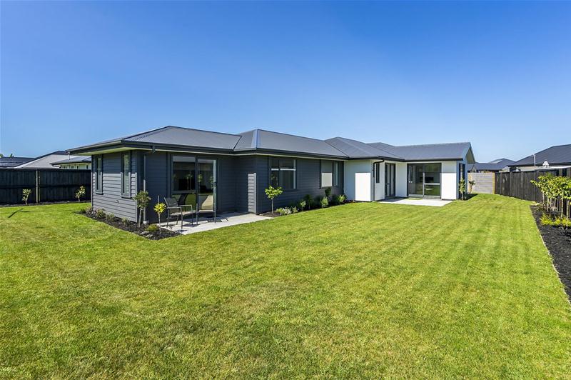 130 Sutherland Drive, Kaiapoi, Kaiapoi - Carousel 1