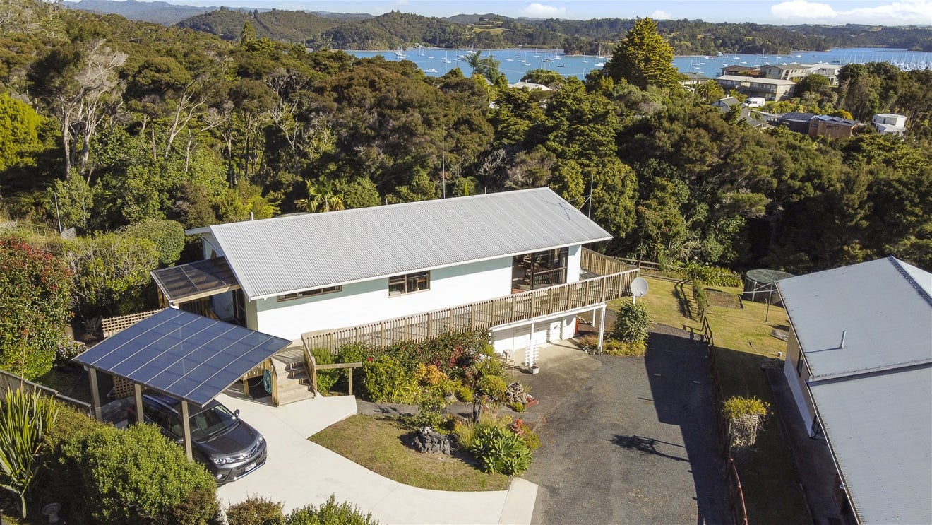 30 Tirairaka Terrace, Okiato, Russell - Carousel 13
