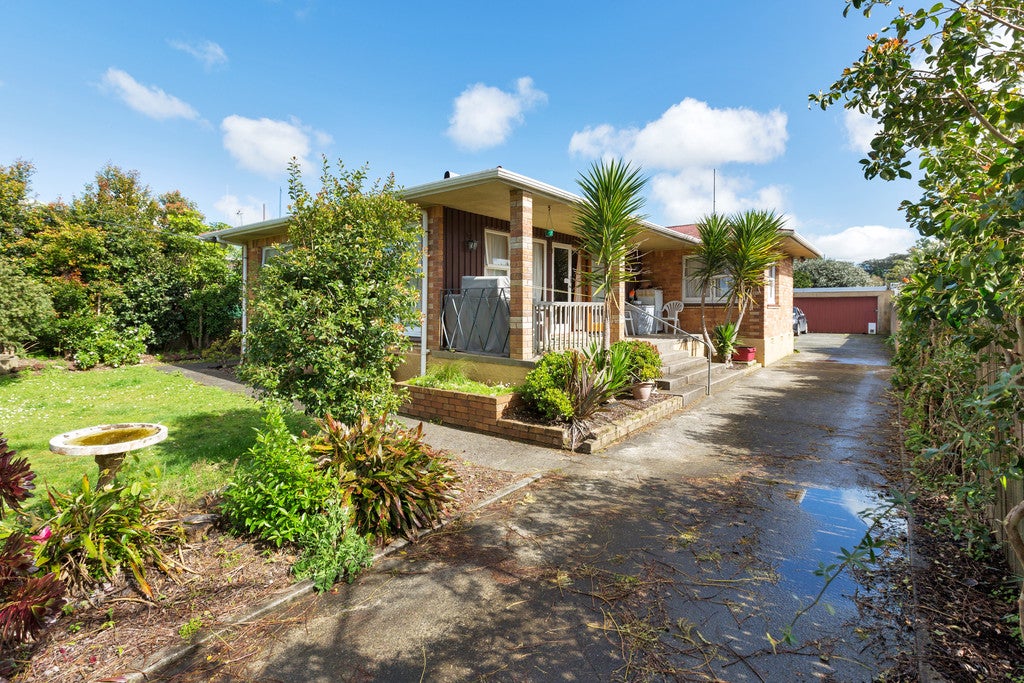 37 Tui Crescent, Maunu, Whangarei - Carousel 1