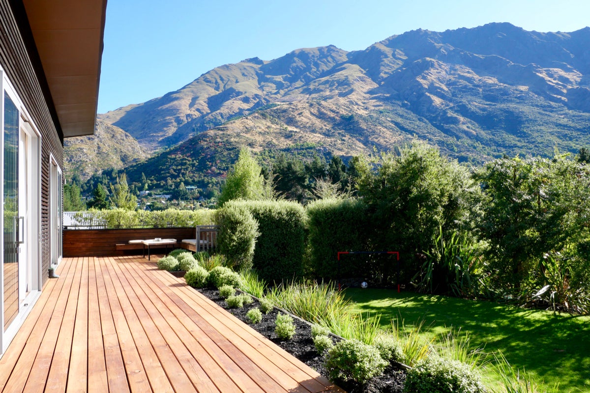 53 Mathias Terrace, Arthurs Point, Queenstown - Carousel 1