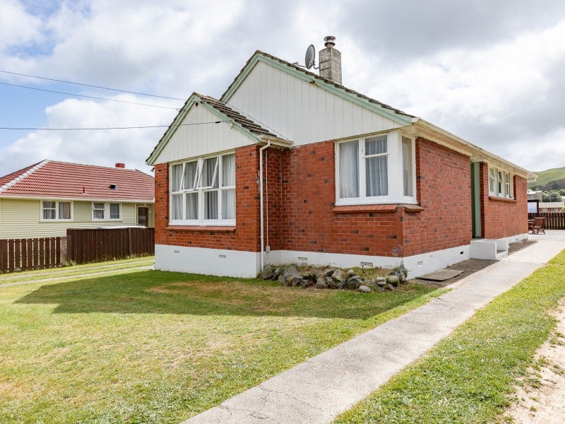 19 Justine Street, Cannons Creek, Porirua - Carousel 19