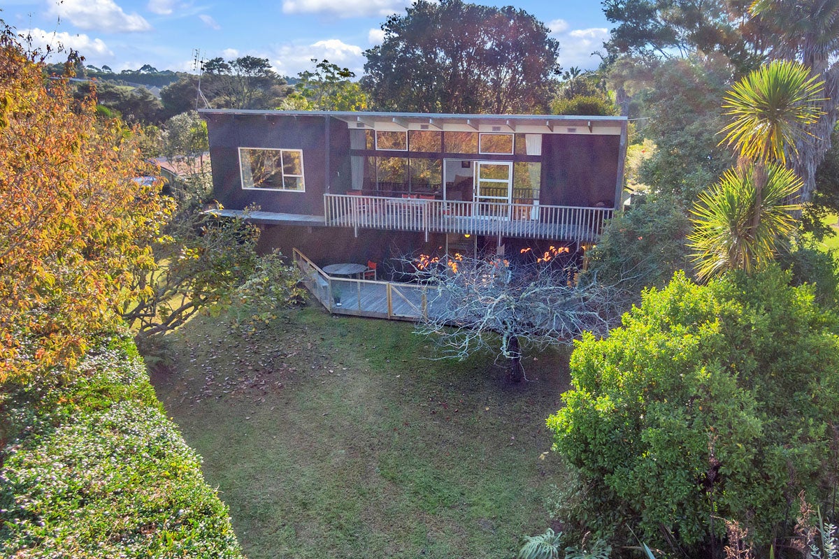 22 James Mcleod Road, Helensville - Carousel 1
