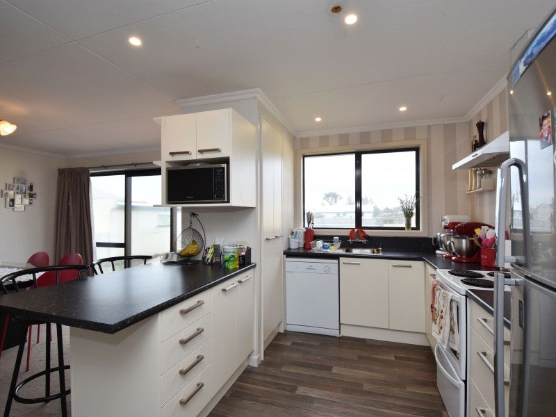 81 Regent Street, Newfield, Invercargill - Carousel 2
