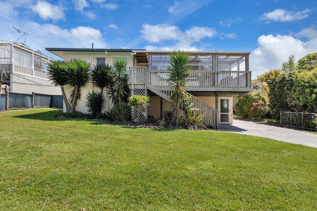 24 Hoey Street, Kamo, Whangarei - Carousel 20