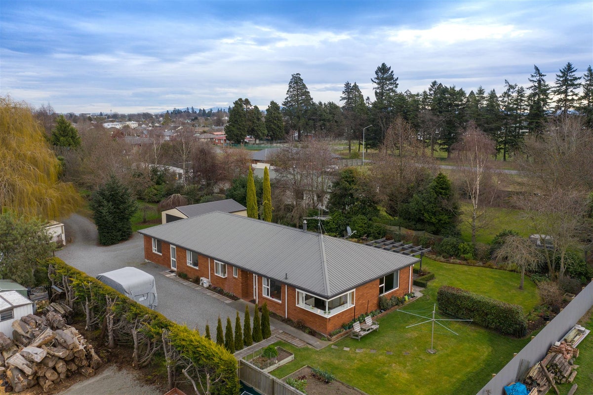 9 Tuarangi Road, Netherby, Ashburton - Carousel 1