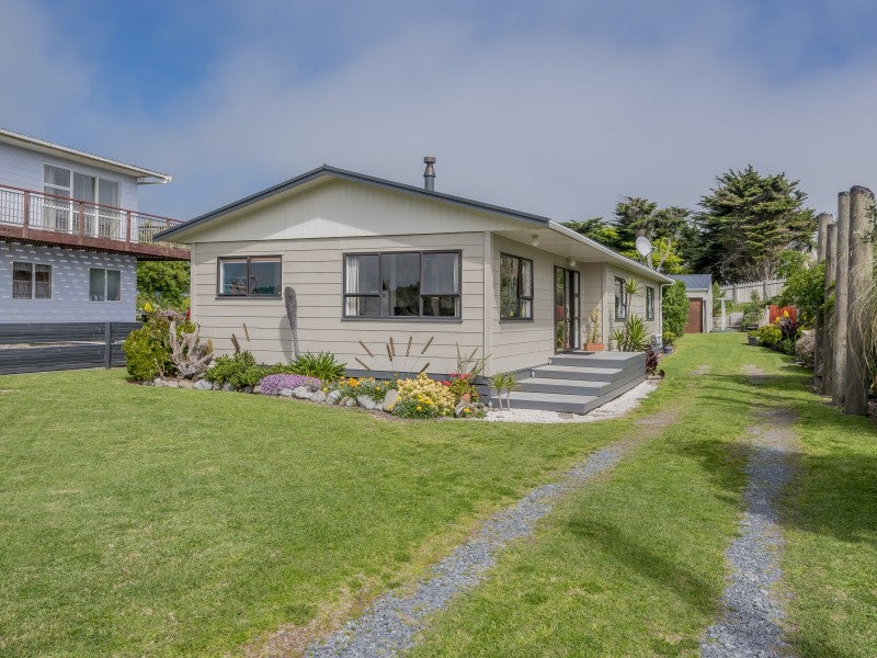 353 Te Horo Beach Road, Te Horo Beach - Carousel 2