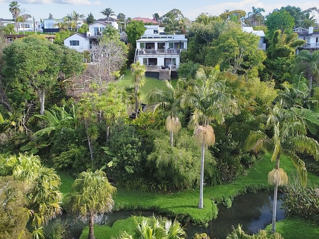 46 Robley Crescent, Glendowie, Auckland - Carousel 2