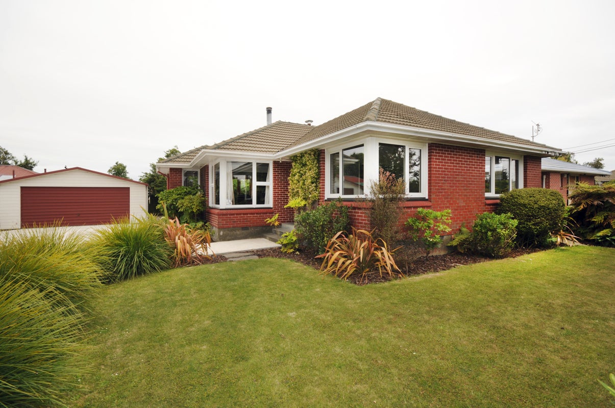6 Newport Street, Avondale, Christchurch - Carousel 1