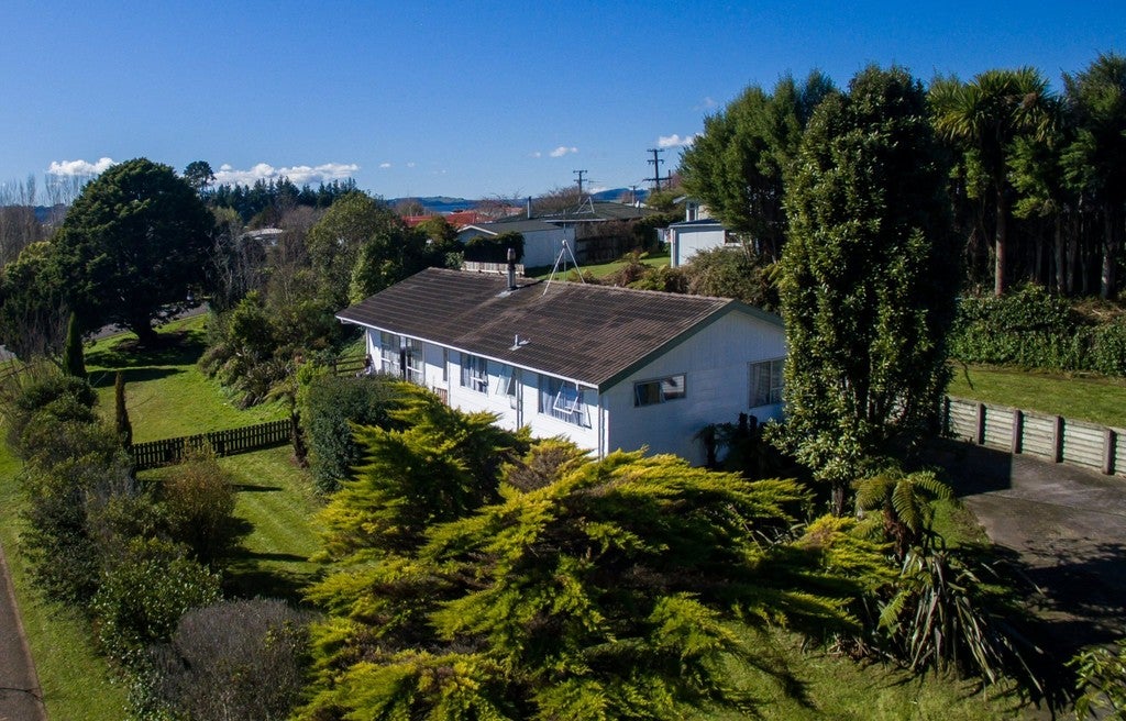 34 Kingsley Drive, Ngongotaha, Rotorua - Carousel 1