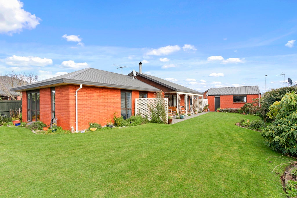 14 Giles Place, Shirley, Christchurch - Carousel 12