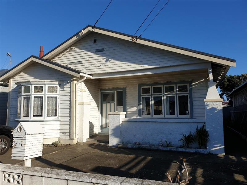 214 Coutts Street, Rongotai, Wellington - Carousel 1