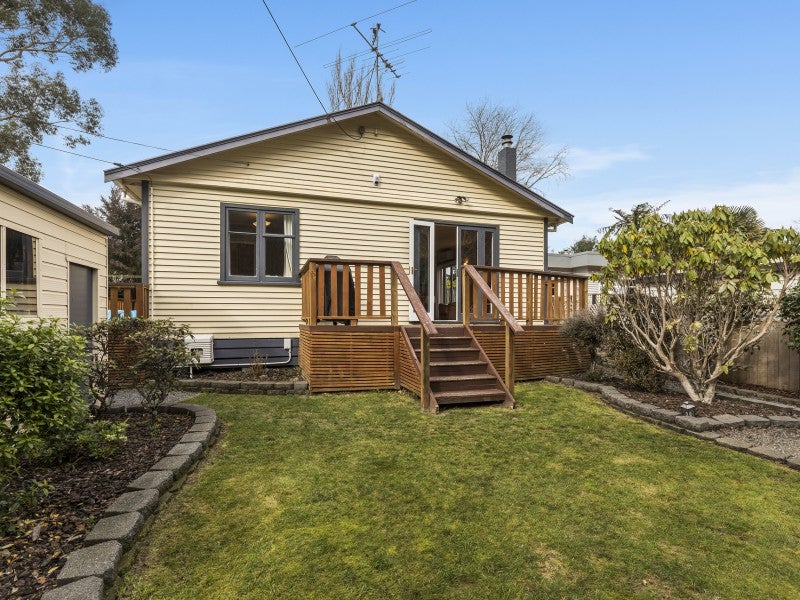 1/29 Norfolk Street, Belmont, Lower Hutt - Carousel 2