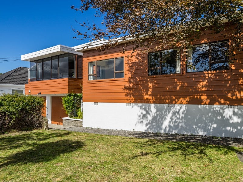 51 Everest Street, Khandallah, Wellington - Carousel 2