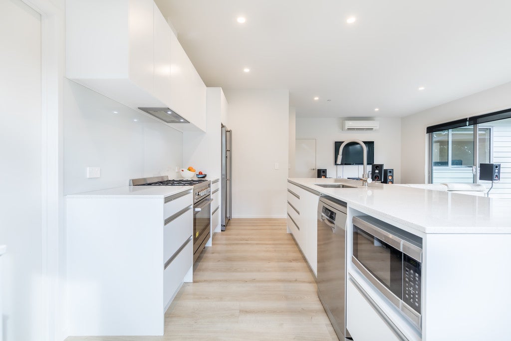 175C LAINGHOLM DR, Laingholm, Auckland - Carousel 1