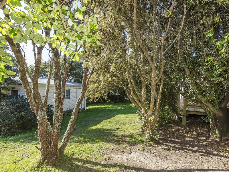 2 Moki Street, Titahi Bay, Porirua - Carousel 17