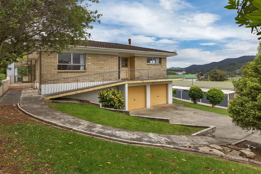 12 Mountain Road, Morningside, Whangarei - Carousel 2