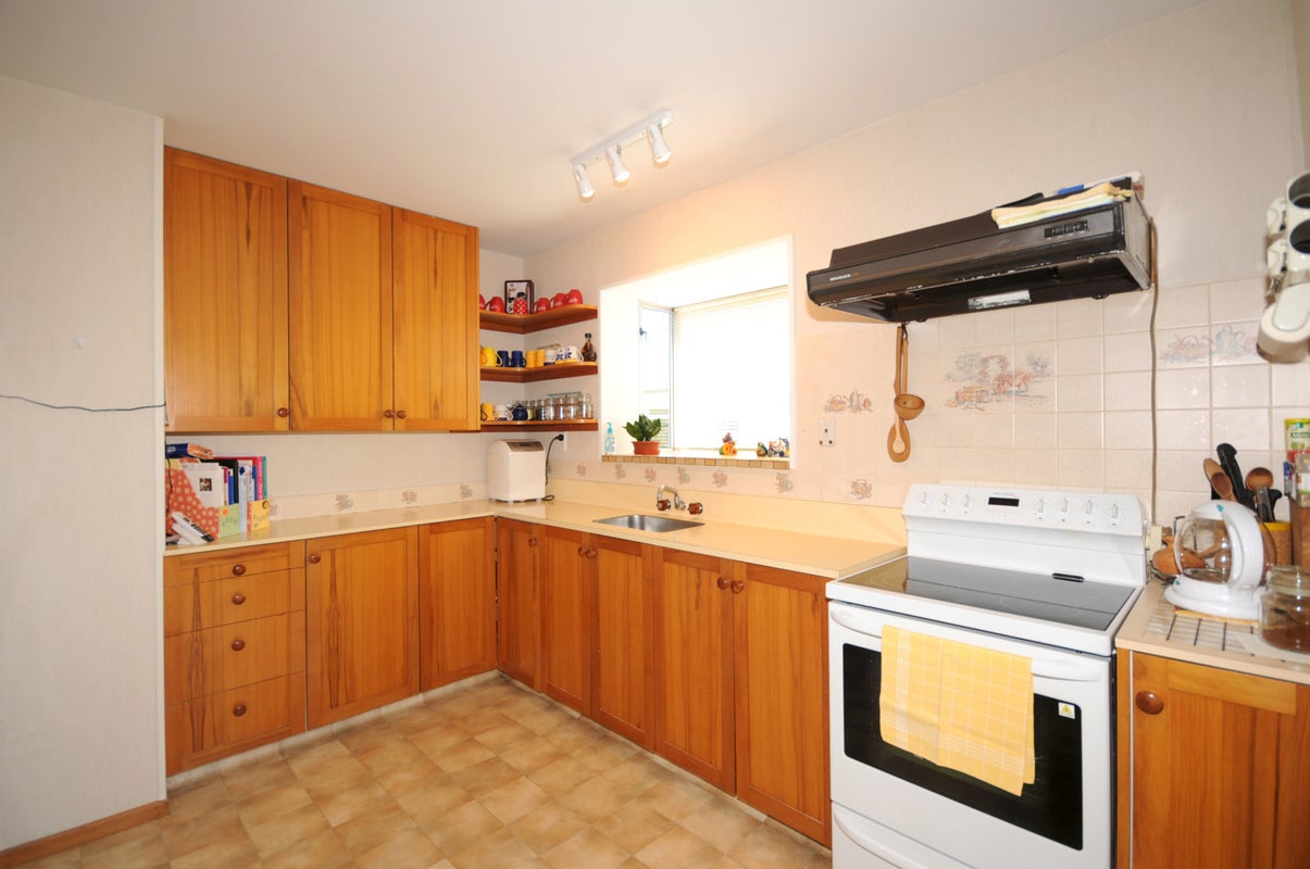 6 Penwood Street, Russley, Christchurch - Carousel 2