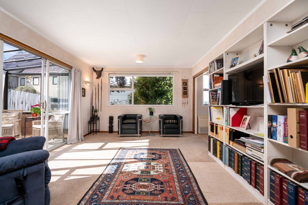 24 Hastings Street, Kaikorai, Dunedin - Carousel 2