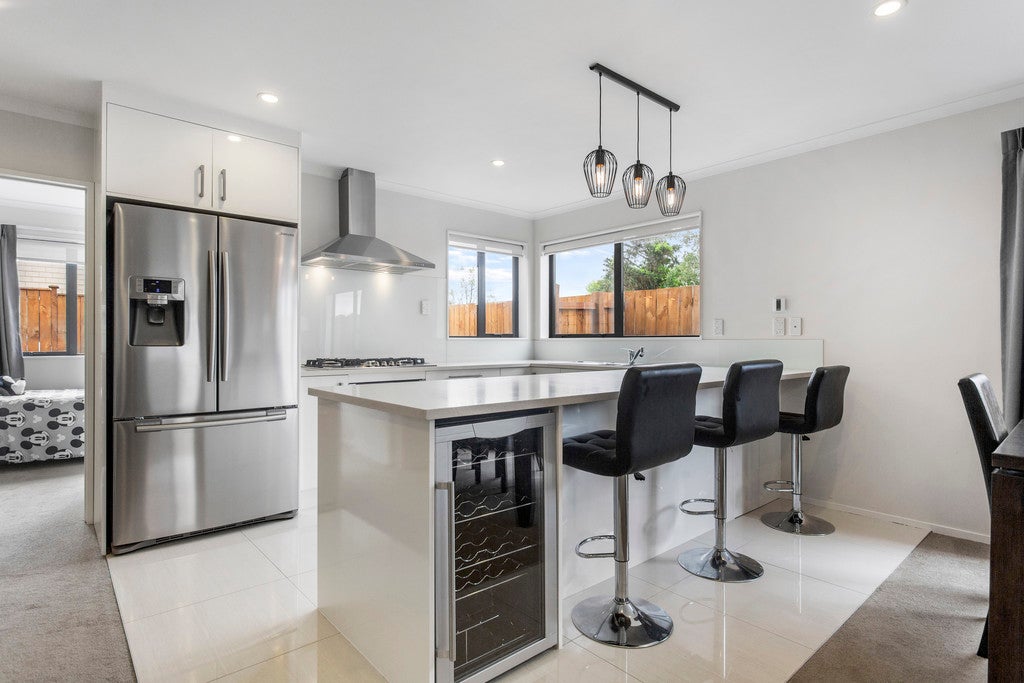 41 Tarapiroe Avenue, Takanini, Auckland - Carousel 2