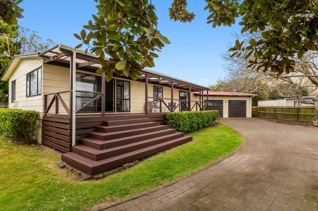 17 Milton Grove, Owhata, Rotorua - Carousel 1