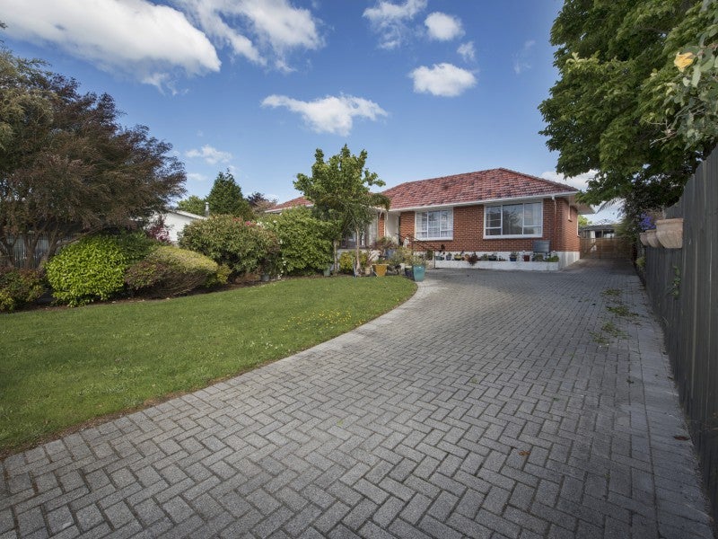 6 Wingrove Road, Owhata, Rotorua - Carousel 1