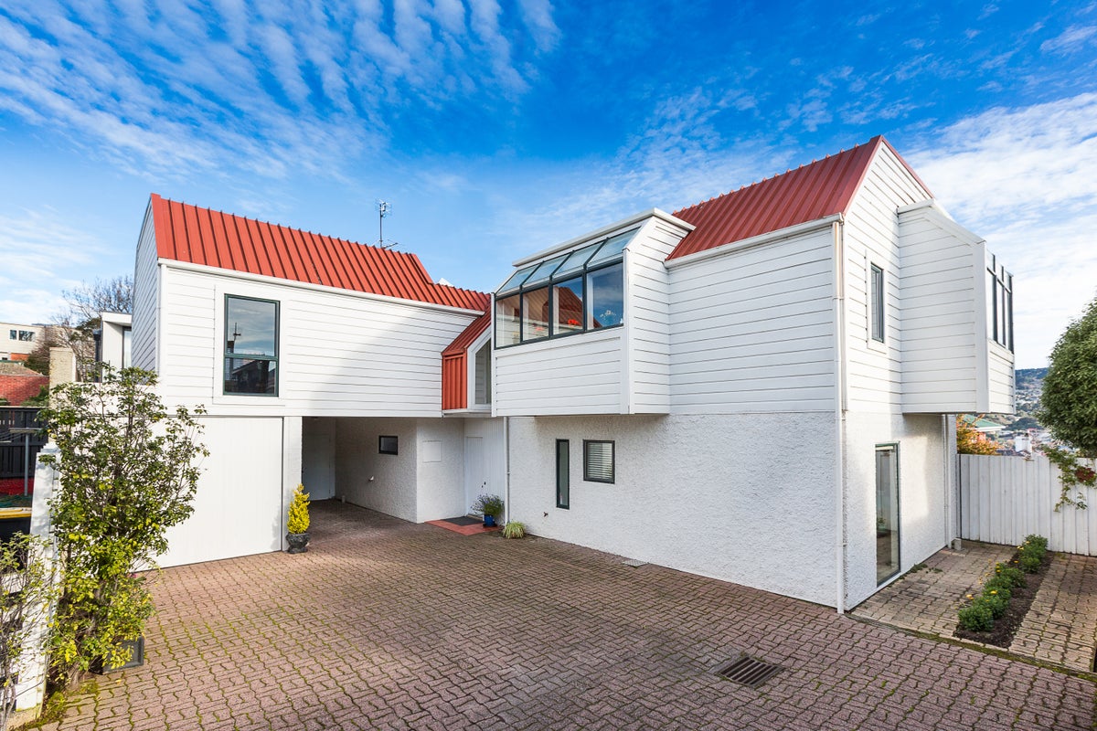 245 Highgate, Roslyn, Dunedin - Carousel 1