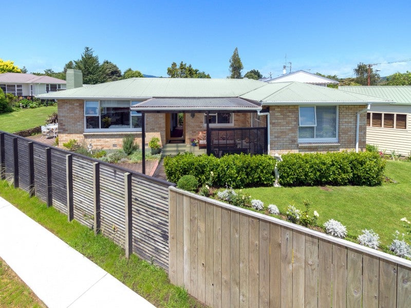 7 Kahu Street, Utuhina, Rotorua - Carousel 1