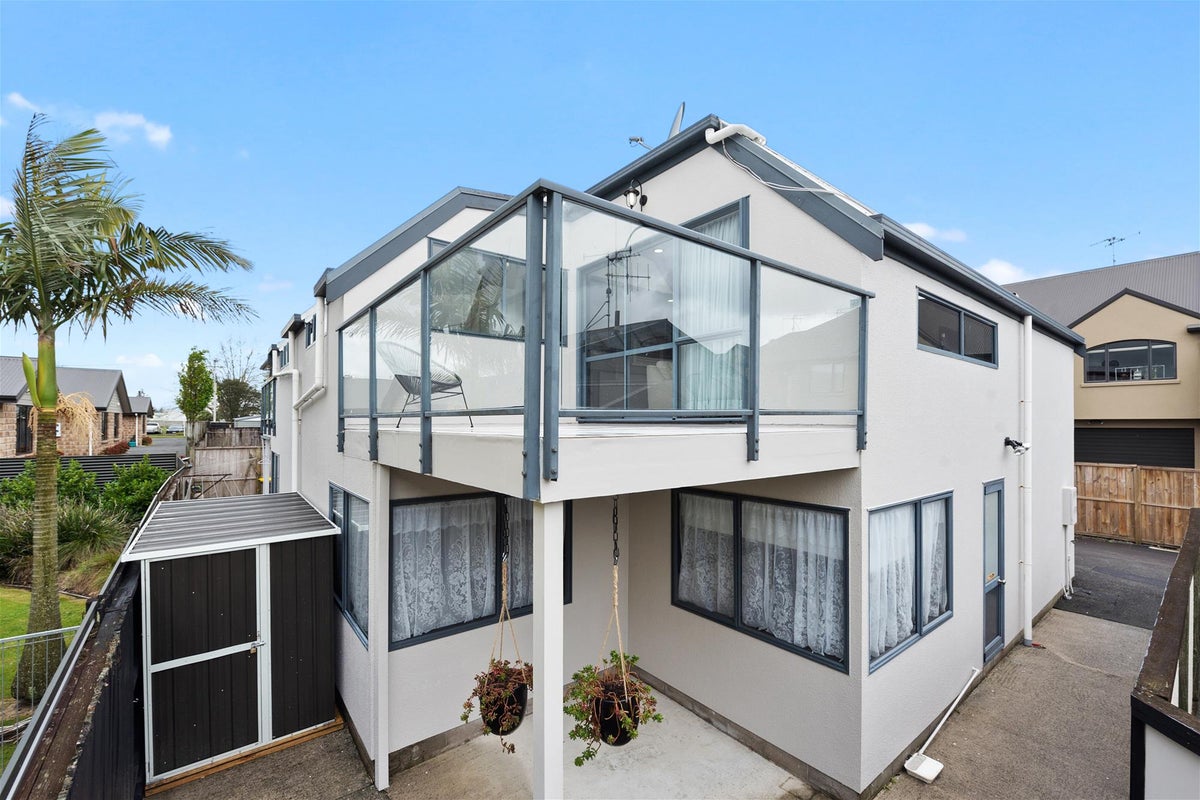 444A Tristram Street, Whitiora, Hamilton - Carousel 1