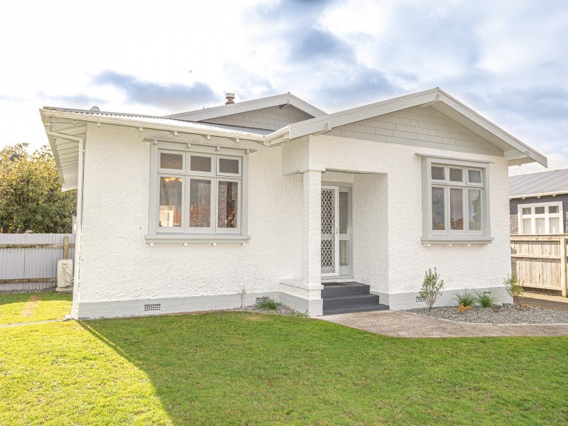 128 Grey Street, Springvale, Whanganui - Carousel 1