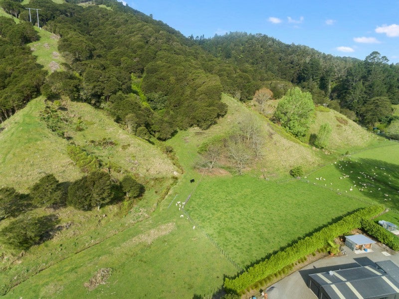 327 Taneatua Road, Taneatua - Carousel 2