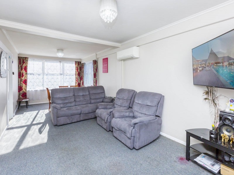 47C MCPARLAND ST, CENTRAL, UPPER HUTT - Carousel 2