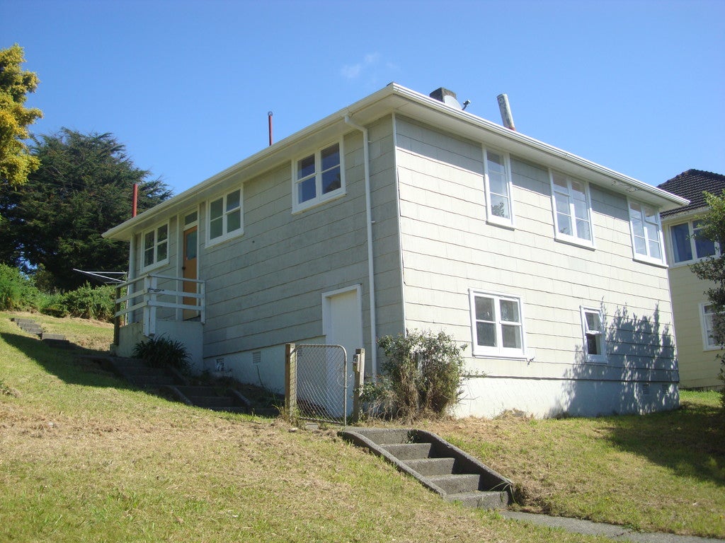 28 Champion Street, Ranui, Porirua - Carousel 1