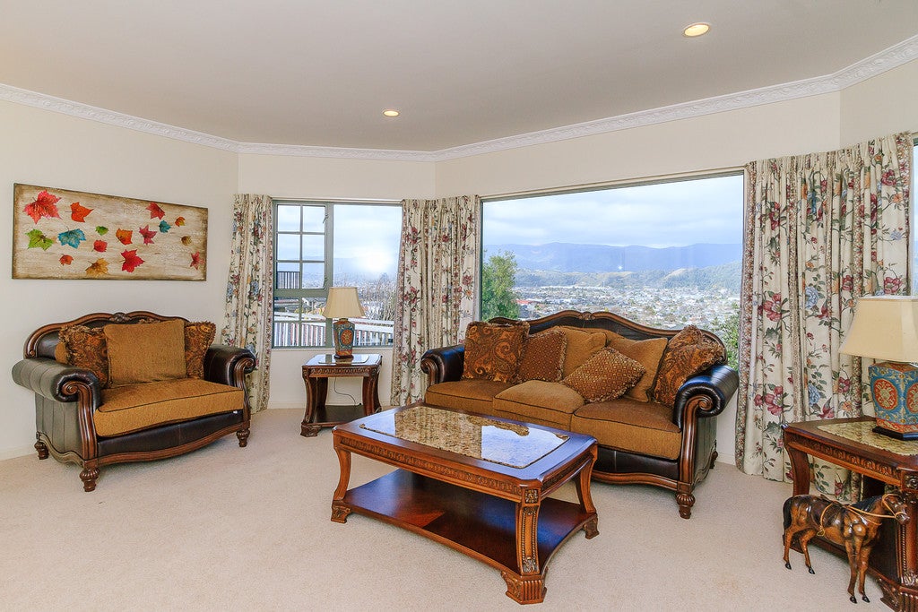 13 Betty Watt Grove, Riverstone Terraces, Upper Hutt - Carousel 1