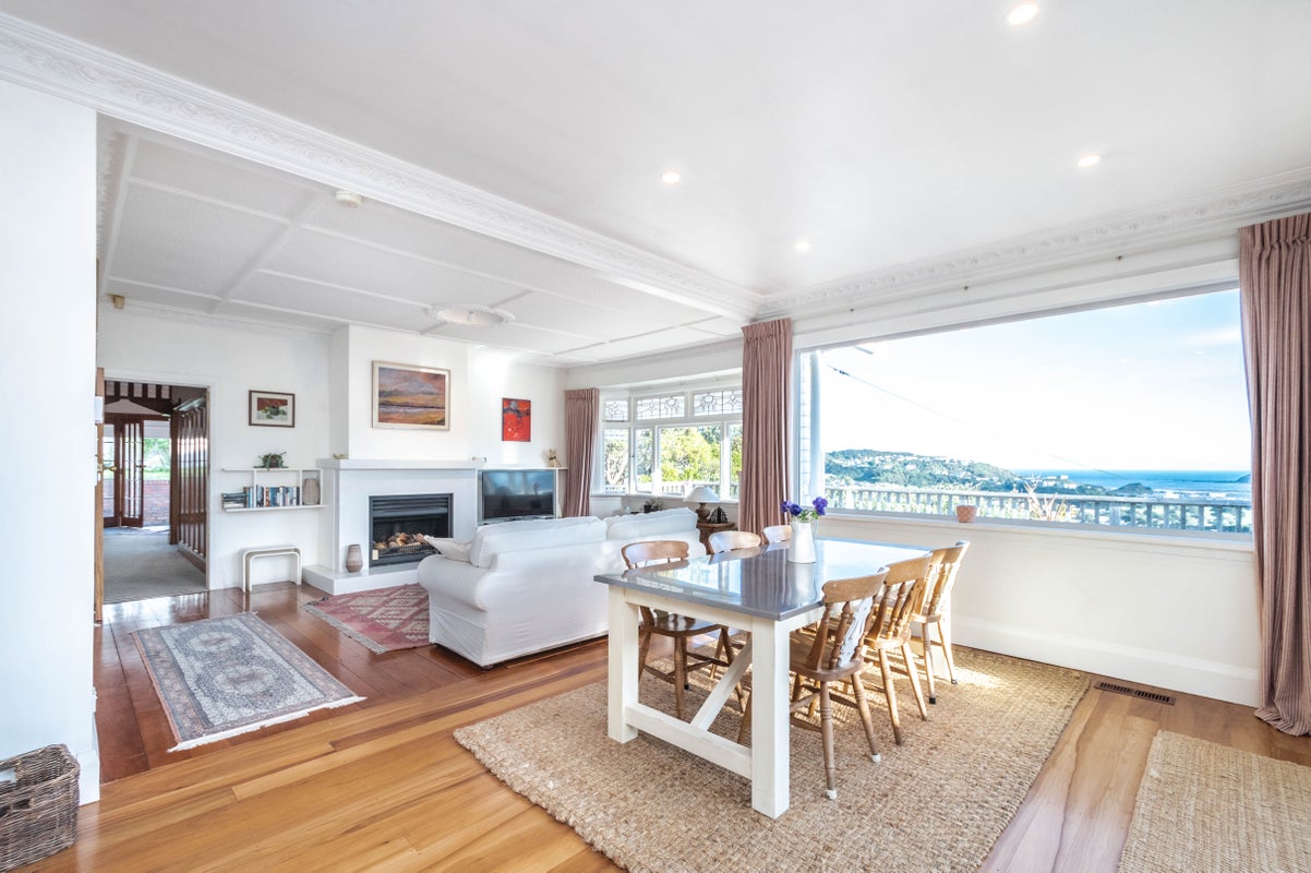 25 Seatoun Heights Road, Miramar, Wellington - Carousel 2