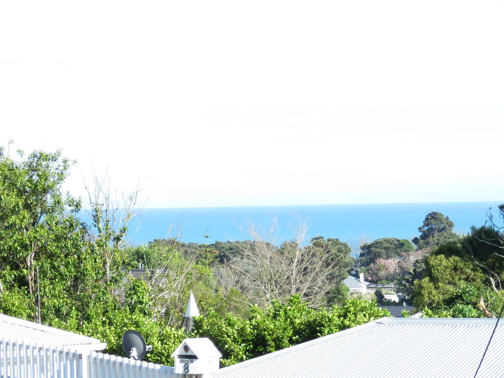 7 Lismore Street, Strandon, New Plymouth - Carousel 2