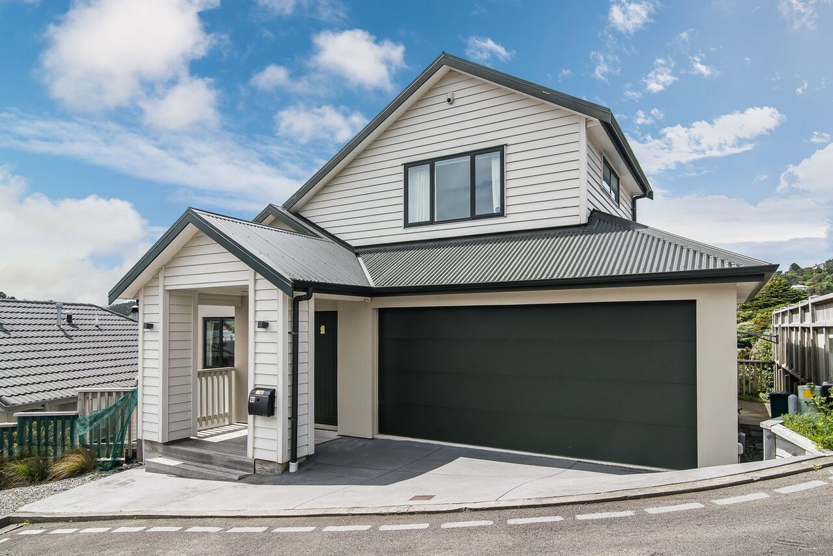 40 Hawtrey Terrace, Churton Park, Wellington - Carousel 21