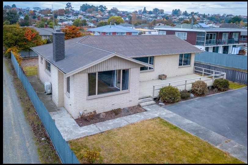 44 Hobbs Street, Waimataitai, Timaru - Carousel 1