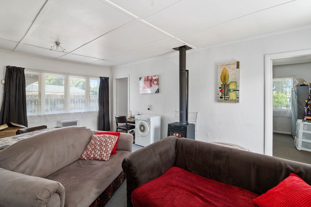 4A Domain Avenue, Ngongotaha, Rotorua - Carousel 2
