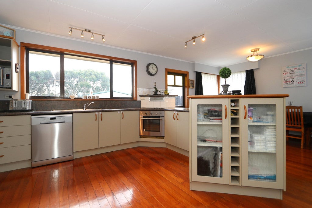 36 Oreti Street, Kingswell, Invercargill - Carousel 2