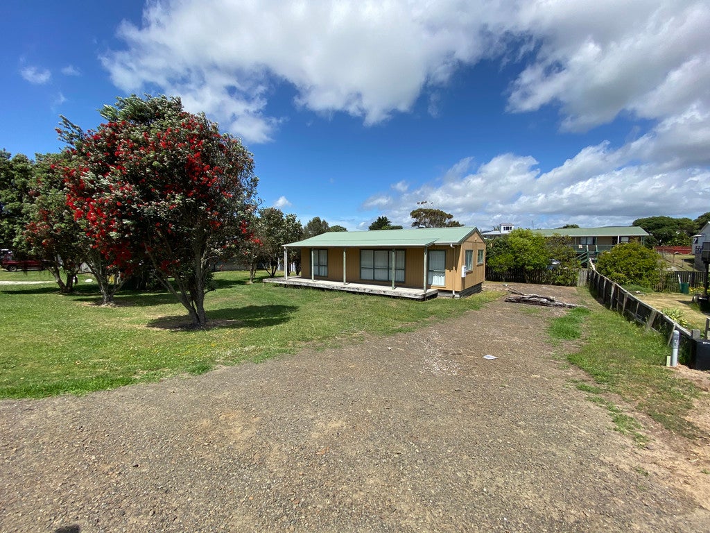 0 Kakapo Bay, Port Underwood, Picton - Carousel 2