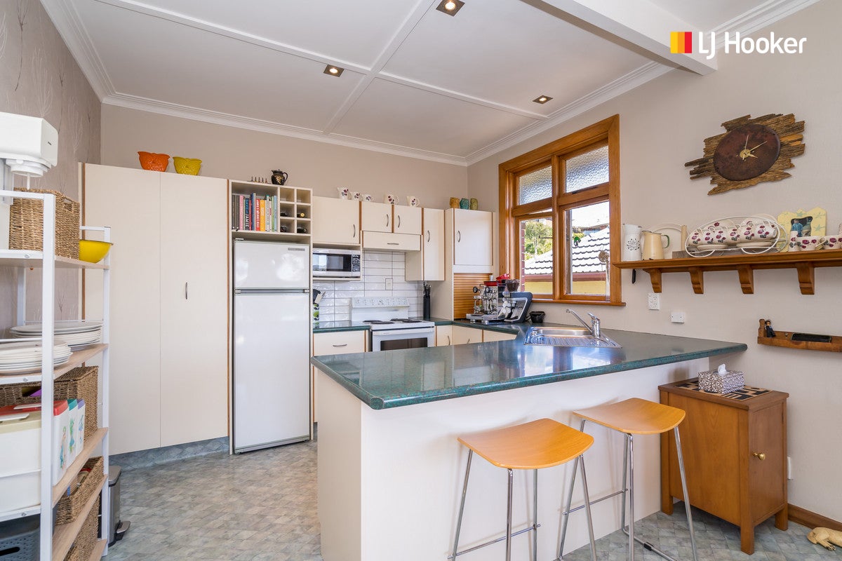 55 Cranston Street, Andersons Bay, Dunedin - Carousel 2