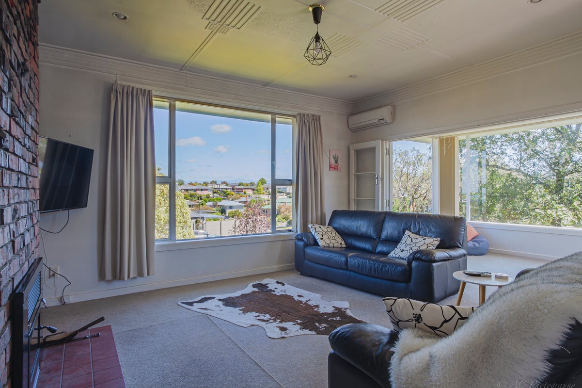 37 Hill View Crescent, Highfield, Timaru - Carousel 2