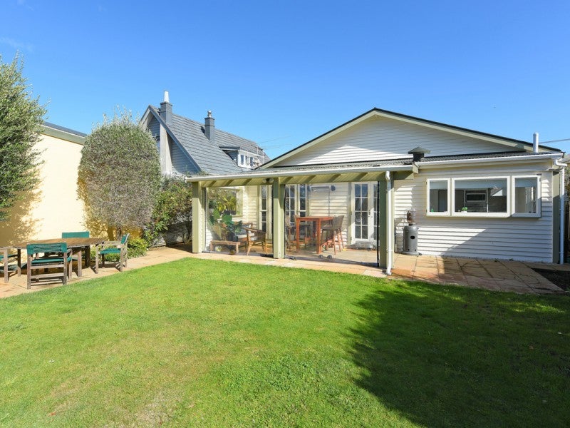 140 Cuba Street, Petone, Lower Hutt - Carousel 1